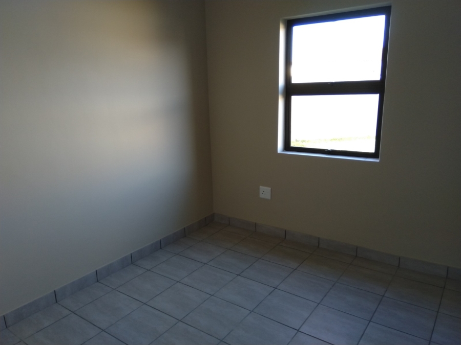 To Let 3 Bedroom Property for Rent in Stellendale Western Cape